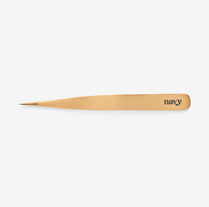 Gold point brow tweezer, designed for pinpoint precision, ultimate control