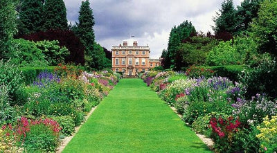 Beautiful Gardens to Visit In The UK This Autumn
