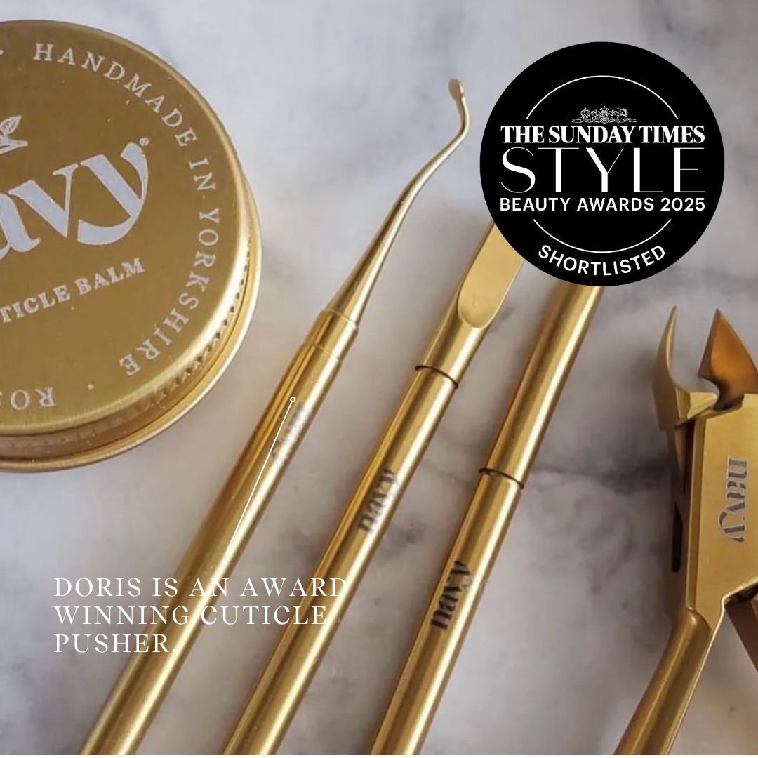 Doris 2.0 – Award-Winning Curved Manicure Tool