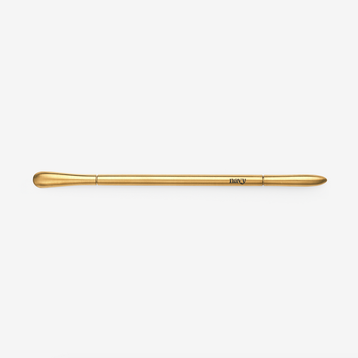 Doris – Award-Winning Curved Manicure Tool